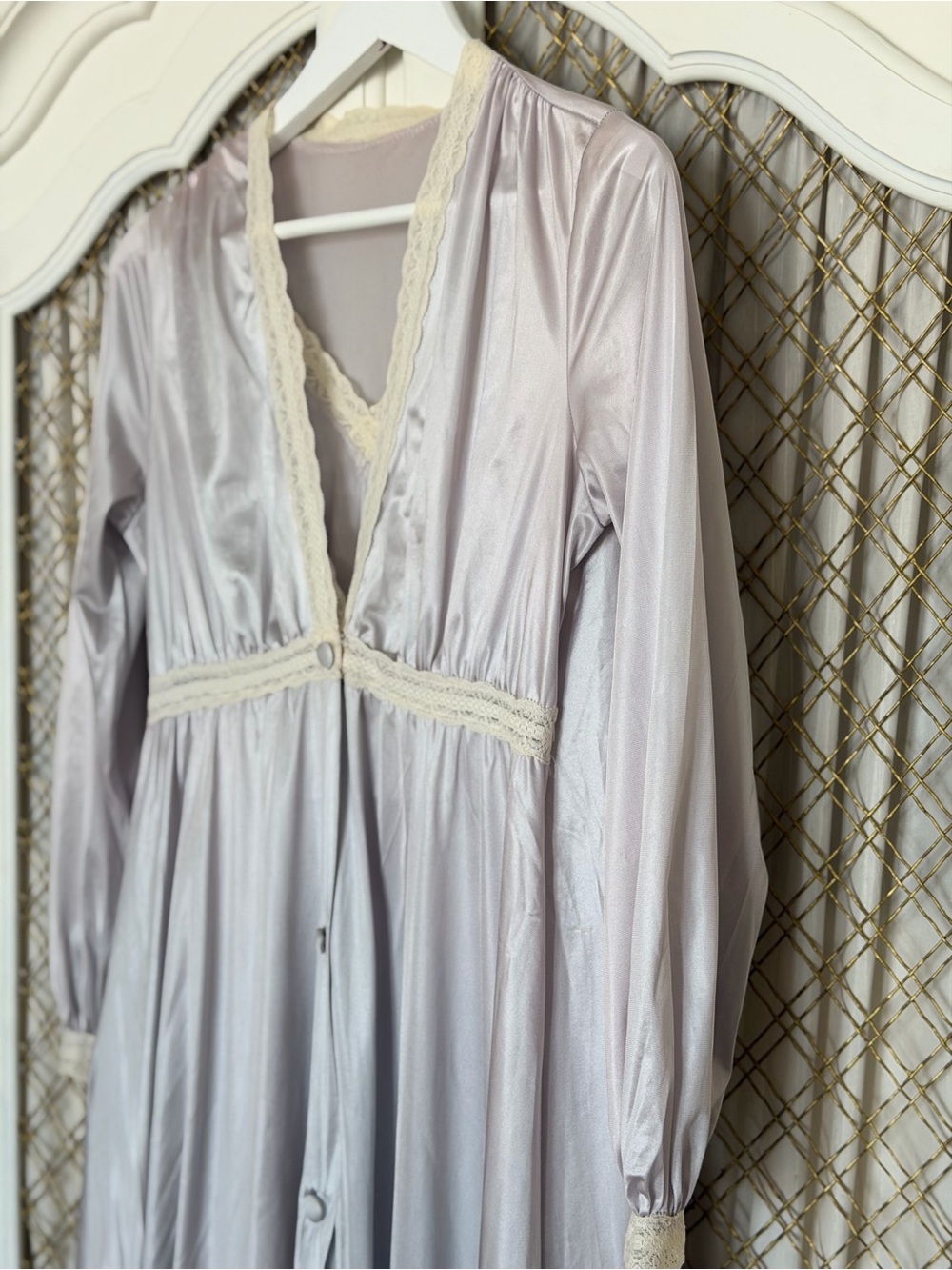 Miss Elaine Lavender Long Vintage Lace-Trim Peignoir Set - Picture 2 of 10